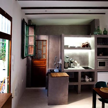 Casita Artista En Bello Edificio Barrio Ruzafa Валенсия Экстерьер фото