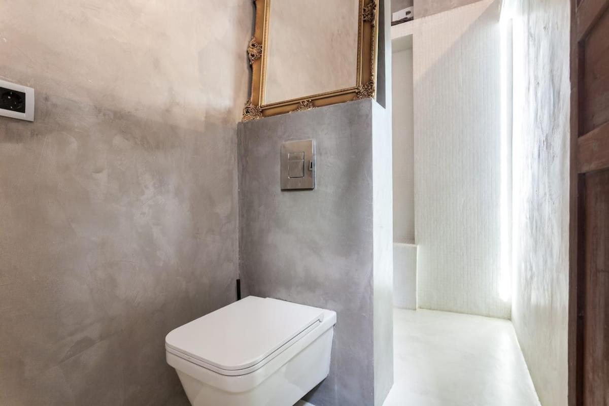 Casita Artista En Bello Edificio Barrio Ruzafa Валенсия Экстерьер фото