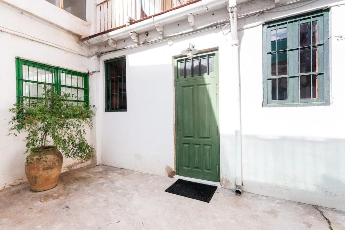 Casita Artista En Bello Edificio Barrio Ruzafa Валенсия Экстерьер фото